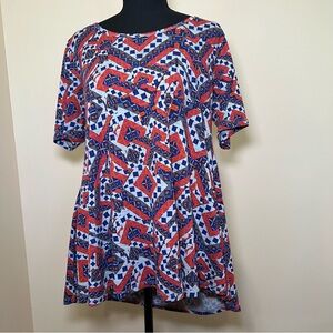 Lula Roe women's short sleeve shirt w/geometrical print. Size Small